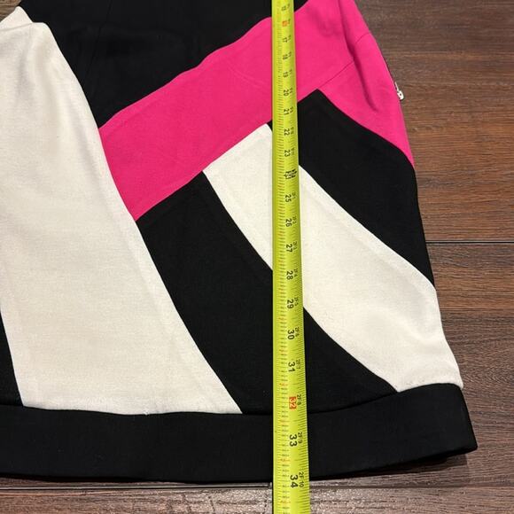 Maggy London Pre Loved Asymmetrical Midi Sleeveless thick fabric Dress. - Picture 5 of 5